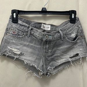 Hollister Jean shortie shorts